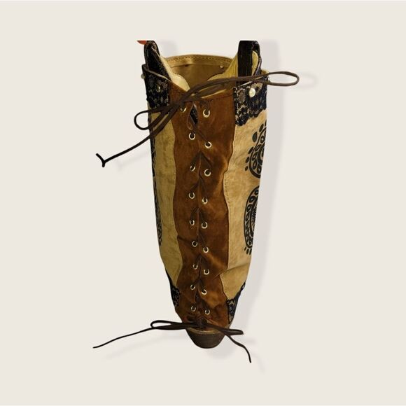 NWT Paisley Boot Covers Women's Western Rodeo Wear With Lace Trim and Pearls - Picture 7 of 8